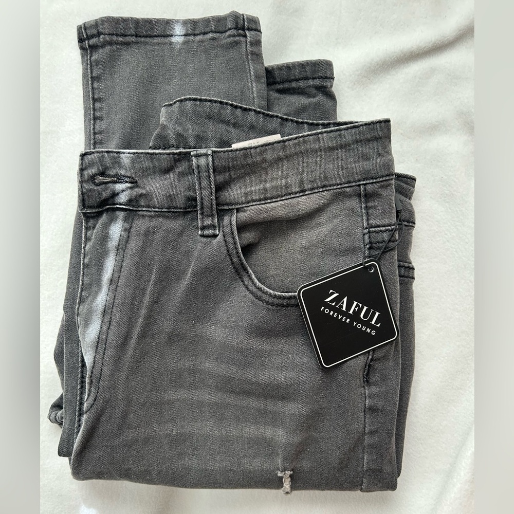 Zaful Women's Gray Jeans/ Brand New *w/ Tags